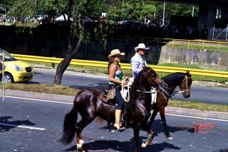 Foto 209 de fotos Feria de Flores Medellin 2012 Cabalgata en El Altar Fonda Restaurante, Cali