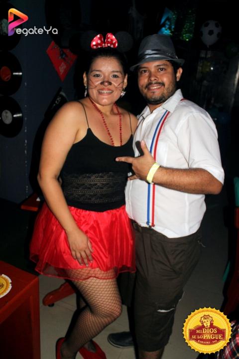 Foto 7 de Mi Dios Se Lo Pague - Halloween 2015 en Fonda Mi Dios Se Lo Pague, Cali