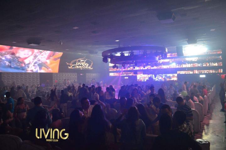 Foto 10 de Living - 5to Fds Abril 2017 en Living Night Club, Cali
