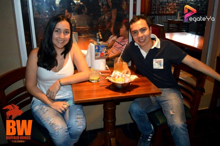 Foto 7 de Bufalo Wings - 2do FDS Agosto 2015 en Búfalo Wings - Cali, Cali