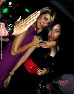 Foto 9 de AQUA DISCOTECA jueves 30 agosto 2012 en Discoteca Aqua Medellin, Medellín