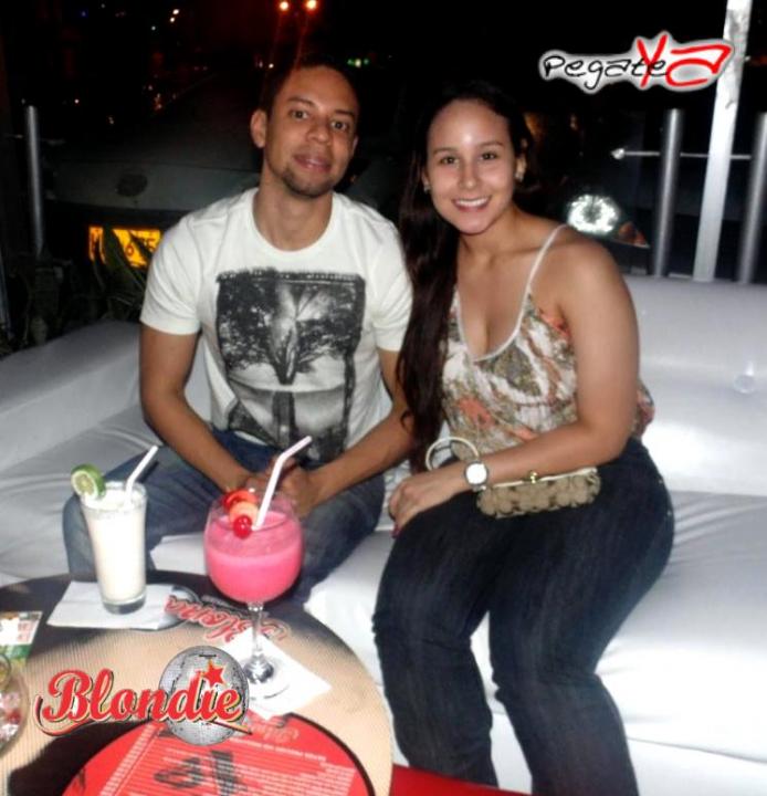 Foto 30 de Blondie - Sep 27 del 2014 en Blondie Bar Cali, Cali