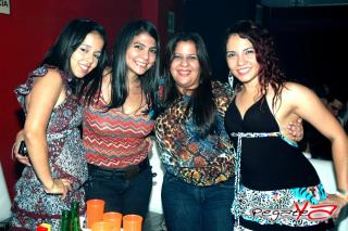 Foto 4 de Opi The Hit Machine Nov 16 del 2012 en Praga Club Cali, Cali