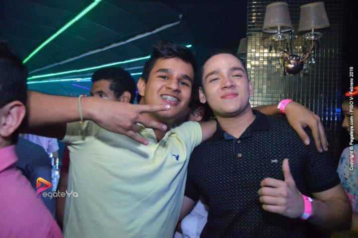 Foto 23 de PISO V - 6 Febrero 2016 en Bar Piso V Bucaramanga, Bucaramanga