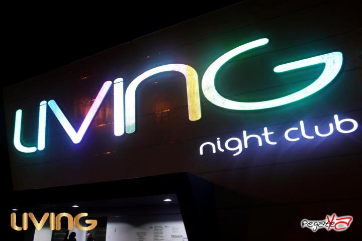 Foto 40 de Living Night Club - Oct 11 en Living Night Club, Cali