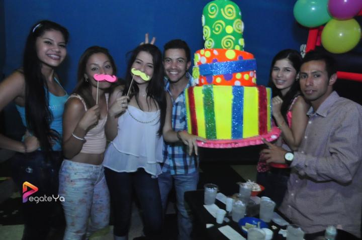 Foto 26 de El Manicomio sábado 30 de mayo 2015 en Discoteca El Manicomio Bucaramanga, Bucaramanga