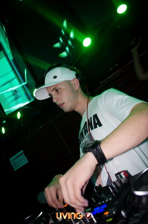 Foto 14 de Living - 4to Fds Enero 2017 en Living Night Club, Cali