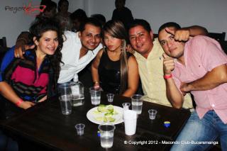 Foto 29 de Sabado 11 de Agosto de 2012 en Discoteca Macondo Club Bucaramanga, Bucaramanga