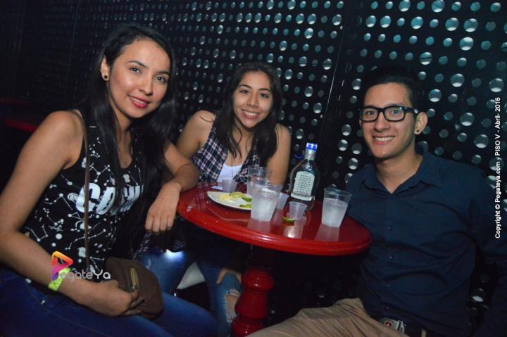 Foto 107 de PISO V - viernes 29 de abril en Bar Piso V Bucaramanga, Bucaramanga