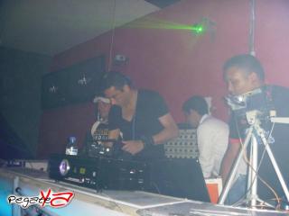 Foto 54 de Antoine Clamaran - Praga Club en Antoine Clamaran, Cali