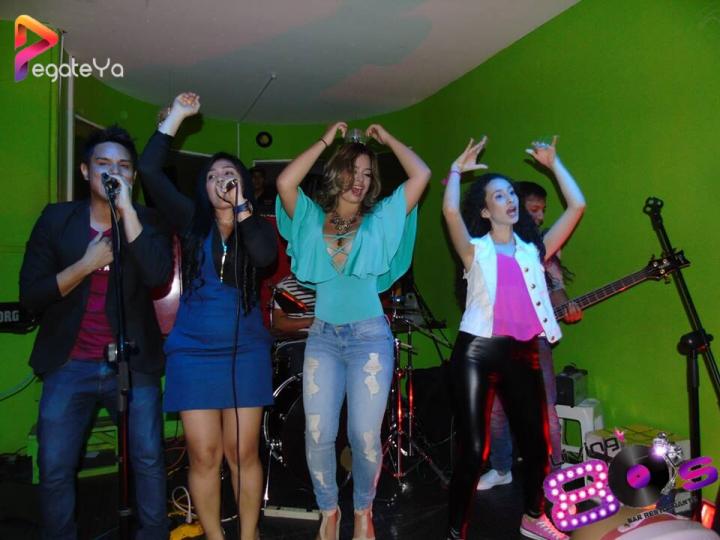 Foto 31 de living 80 - 1er Mayo 2016 en Living Ochentas Cali, Cali