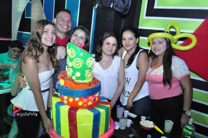Foto 23 de El manicomio sábado 18 de abril 2015 en Discoteca El Manicomio Bucaramanga, Bucaramanga