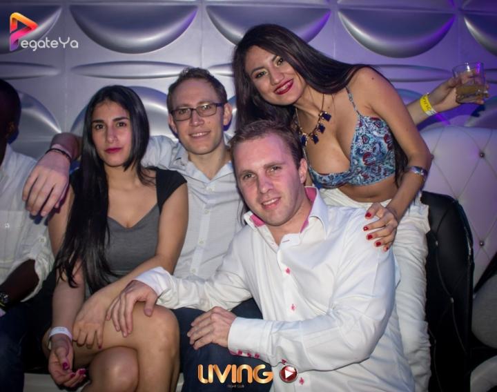 Foto 44 de Living - 3er & 4To Fds Octubre 2016 en Living Night Club, Cali