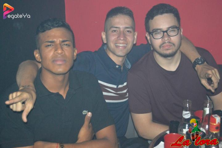 Foto 16 de La Lora - 3er-4to Fds Marzo 2017 en La Lora Bar, Cali