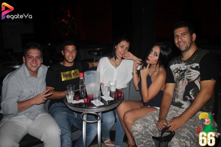 Foto 7 de La lora Bar - 4TO Fds JuLio 2016 en La Lora Bar, Cali