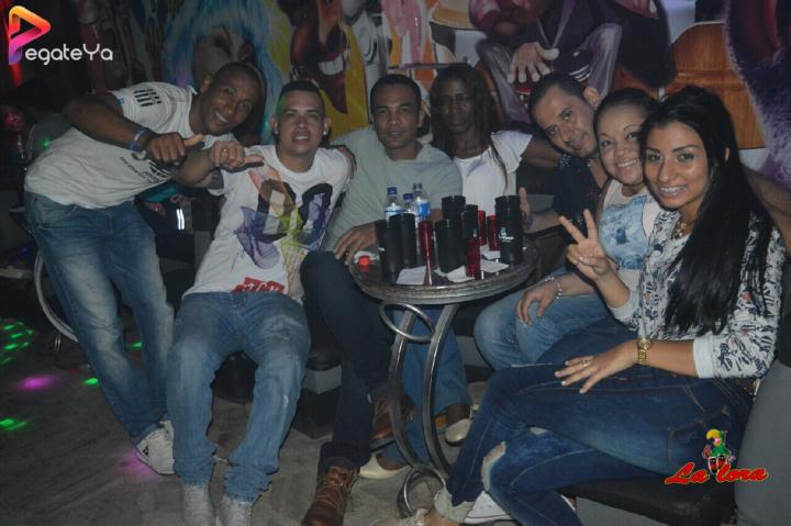 Foto 22 de La lora Bar - 3er Fds Dic 2016 en La Lora Bar, Cali