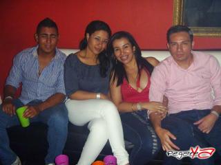Foto 17 de Junio 08 del 2012 en Babel / Barra Libre Cali, Cali