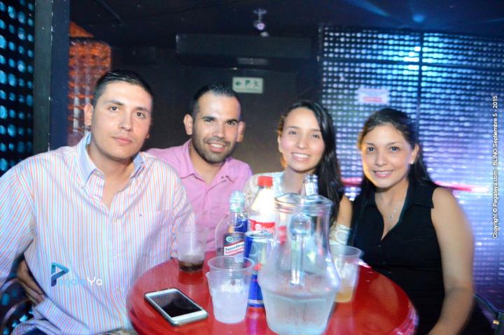 Foto 16 de BLING - sabado 5 Sep 2015 en Bar Bling Bucaramanga, Bucaramanga
