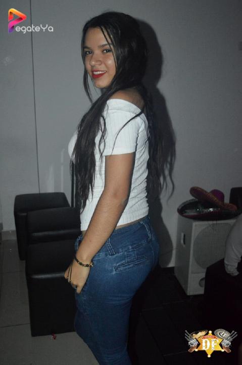 Foto 2 de El Df - 3er Fds Febrero 2017 en El DF Club Discoteca
