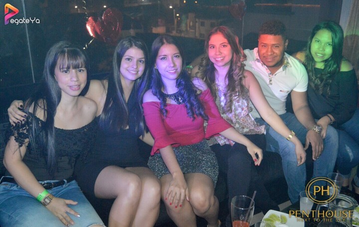 Foto 2 de Penthouse Club - 4to Fds Agosto 2017 en Penthouse 1800, Cali
