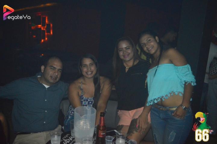 Foto 16 de La lora Bar - 3er / 4to Fds Mayo 2016 en La Lora Bar, Cali
