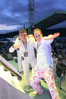 Foto 109 de BLACK AND WHITE Colombia en BLACK AND WHITE Colombia