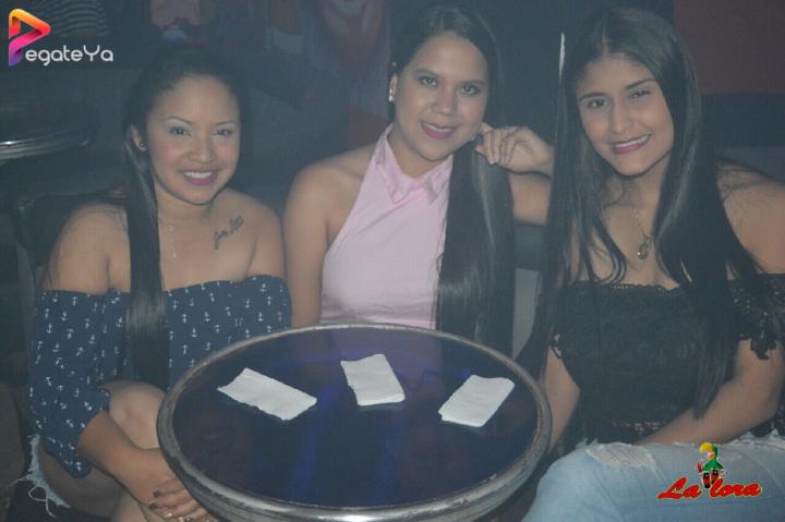 Foto 14 de La Lora - 3er / 4to Fds Enero 2016 en La Lora Bar, Cali