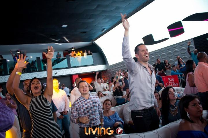 Foto 161 de Living - 1er & 2do Fds Octubre 2016 en Living Night Club, Cali