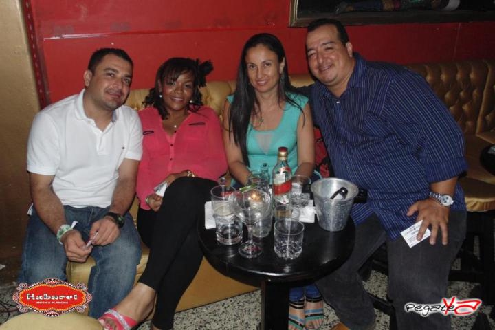 Foto 45 de Kabaret Bar- Oct 4 del 2014 en Kabaret - Granada, Cali