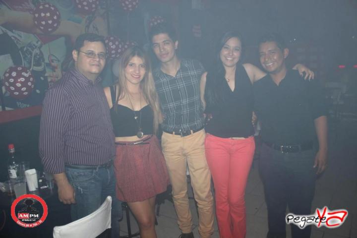 Foto 11 de Ampm Bar - Oct 11 en Am / PM Bar - Cali, Cali