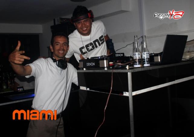 Foto 26 de Miami Bar - 4to FDS Oct 2014 en Miami Bar Cali, Cali