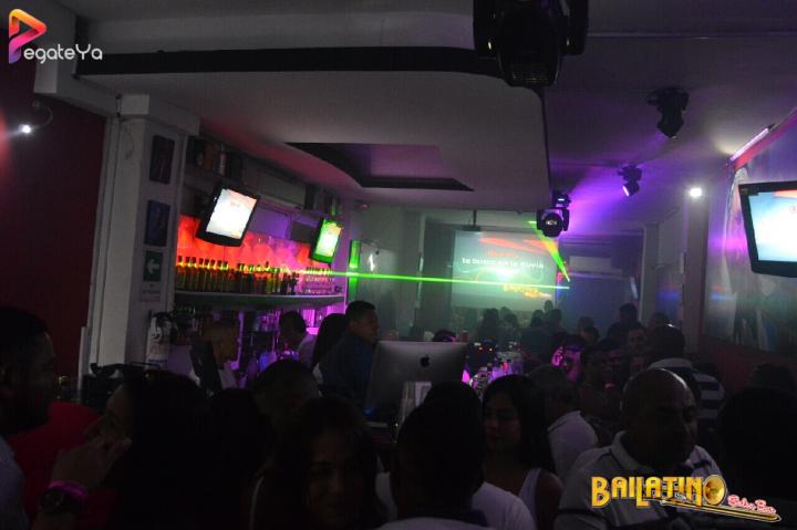 Foto 49 de Bailatino - 4to Fds Abril 2017 en Bailatino - Bar, Cali