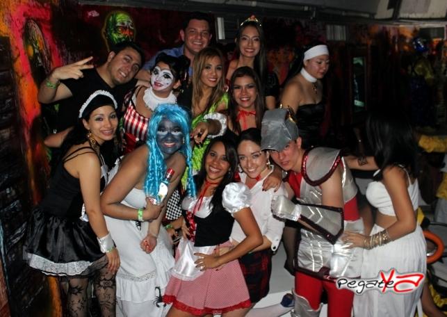 Foto 238 de Lolas - Halloween 2014 en Lolas Club Menga Cali, Cali
