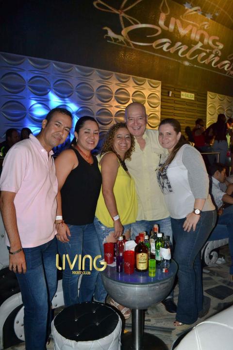 Foto 11 de Living - 5to Fds Abril 2017 en Living Night Club, Cali