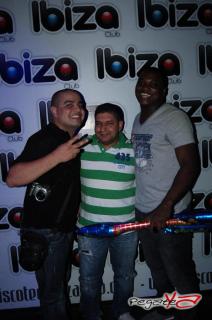 Foto 29 de Ibiza 21 de Julio en Ibiza Discoteca Medellin, Medellín