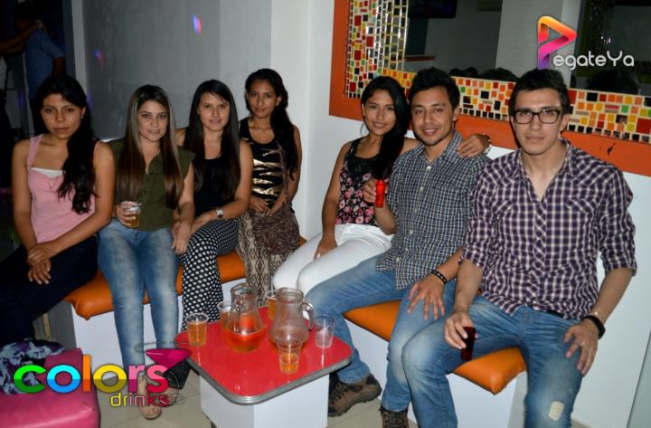 Foto 6 de Colors Dinks - 4to FDS Agosto 2015 en Colors Drinks
