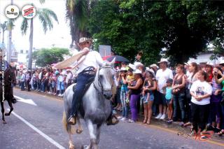 Foto 123 de Cabalgata Feria de Bucaramanga 2012 en Cabalgata Feria de Bucaramanga 2012, Bucaramanga