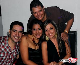 Foto 47 de Abril 27 del 2013 en Babel / Barra Libre Cali, Cali