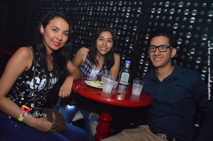 Foto 45 de PISO V - viernes 29 de abril en Bar Piso V Bucaramanga, Bucaramanga