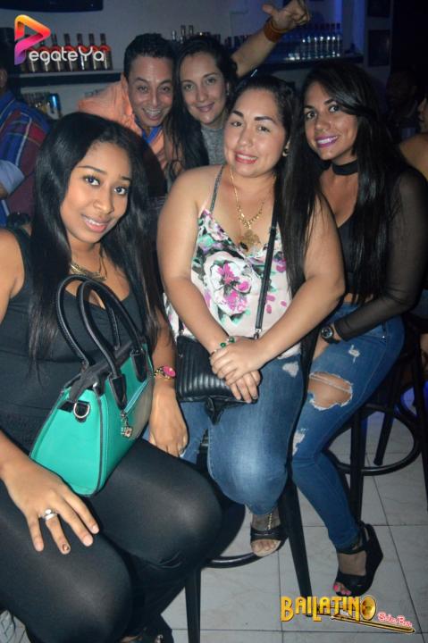 Foto 35 de Bailatino - 1er & 4to Fds Oct 2016 en Bailatino - Bar, Cali