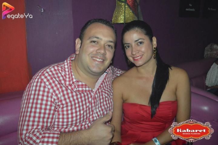 Foto 34 de Kabaret Bar - 3er/4to Fds Oct. 2016 en Kabaret - Granada, Cali
