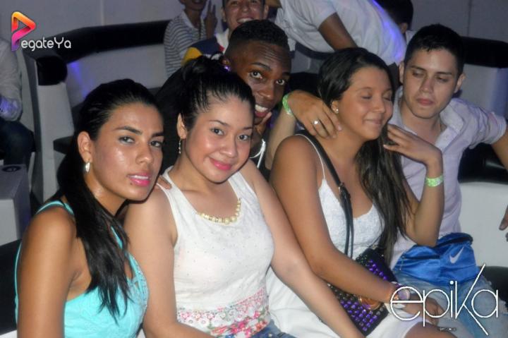 Foto 14 de Epika - 1er5 FDS Oct 2015 en Epika Night Club, Cali