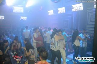 Foto 31 de El Manicomio 5 de abril de 2014 en Discoteca El Manicomio Bucaramanga, Bucaramanga