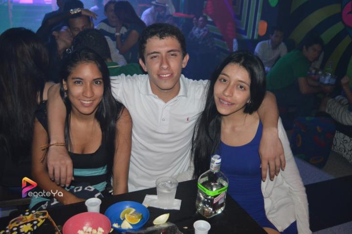 Foto 59 de El Manicomio sábado 28 de marzo 2015 en Discoteca El Manicomio Bucaramanga, Bucaramanga