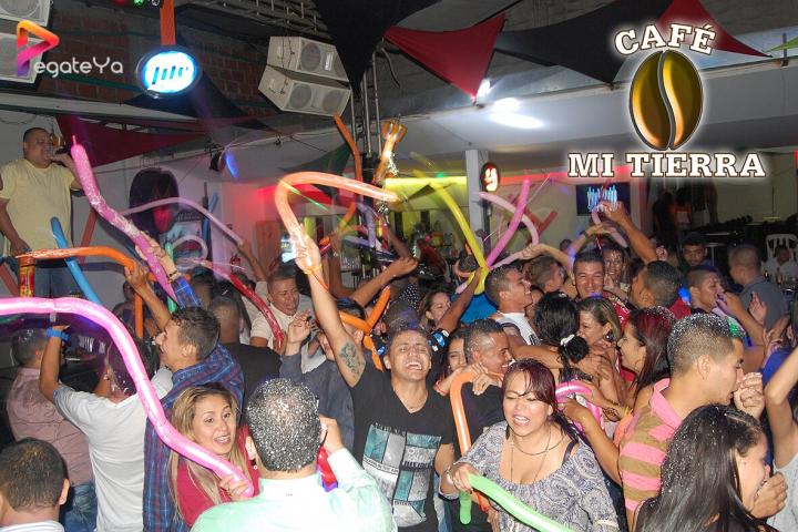 Foto 43 de Cafe mi Tierra - 4to Fds Abril 2016 en Cafe Mi Tierra, Cali