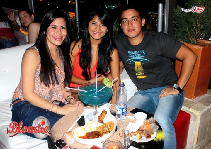 Foto 10 de Blondie - 1er FDS Dic. 2014 en Blondie Bar Cali, Cali