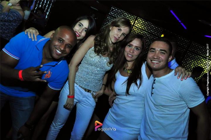 Foto 73 de Piso V - Sabado 11 de marzo de 2017 en Bar Piso V Bucaramanga, Bucaramanga