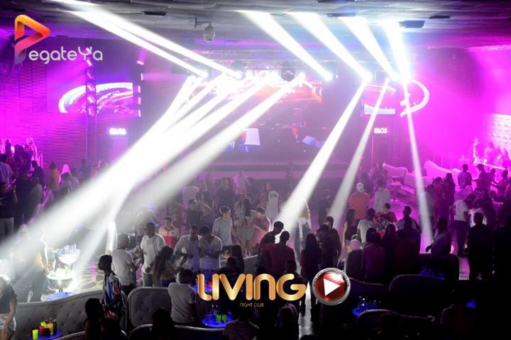 Foto 18 de Living Night Club - 3er fds Junio 2016 en Living Night Club, Cali