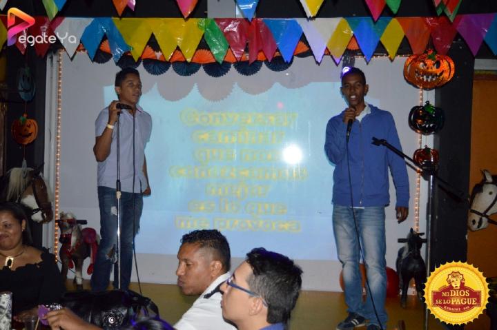 Foto 67 de Mi Dios Se Lo Pague - Hallowen 2016 en Fonda Mi Dios Se Lo Pague, Cali