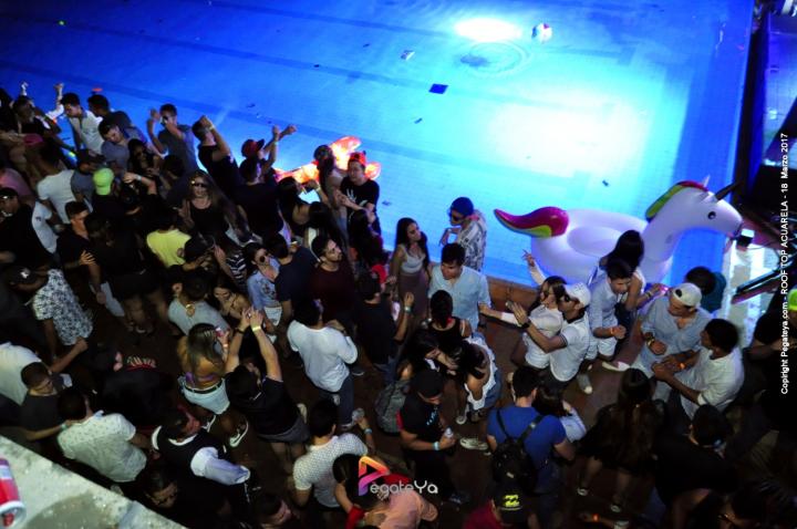 Foto 286 de RooF Top Sábado 18 de marzo de 2017 en Fiestas Colombia, Medellín